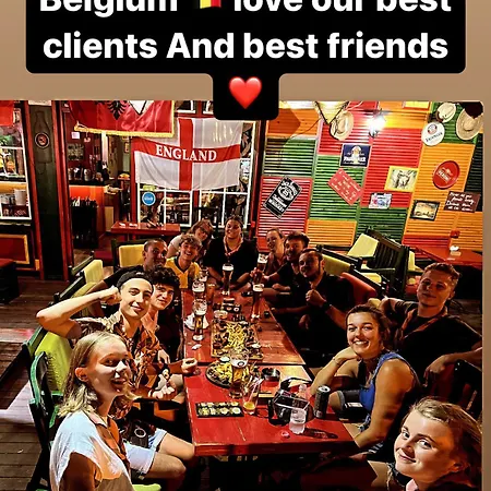 Chilli Hostel Τίρανα